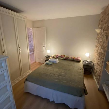 C054-Bel Appartement Lumineux Au Coeur Du Suquet Cannes Eksteriør bilde
