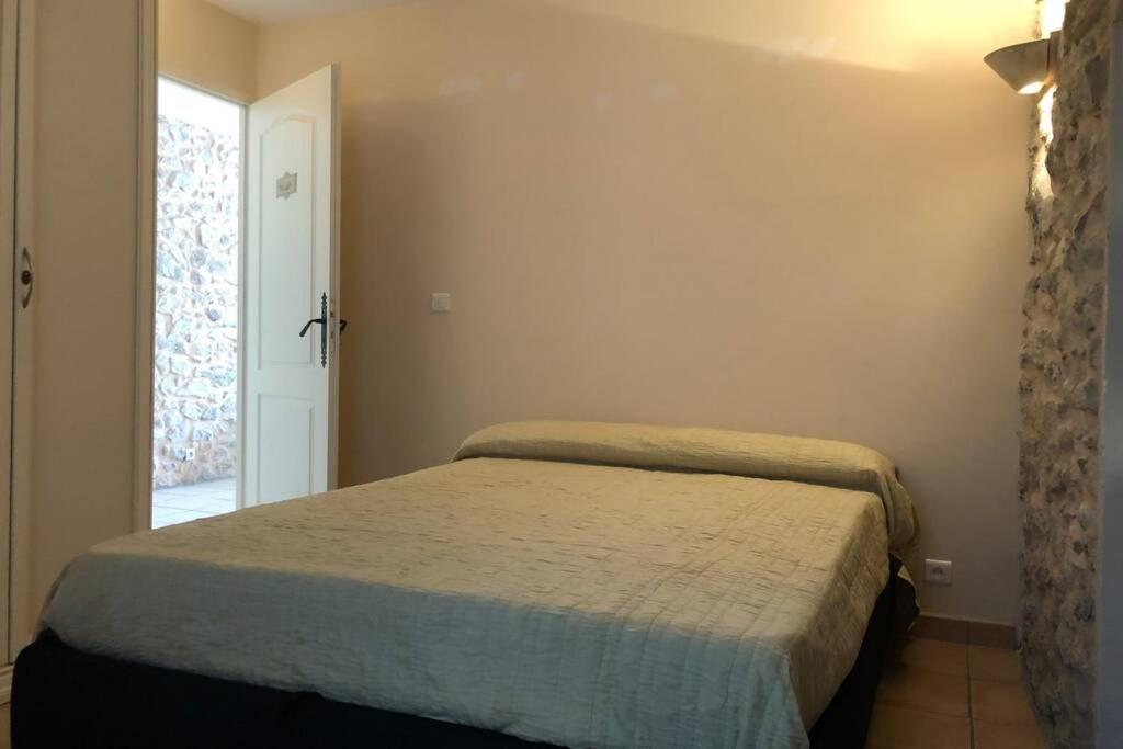 C054-Bel Appartement Lumineux Au Coeur Du Suquet Cannes Eksteriør bilde