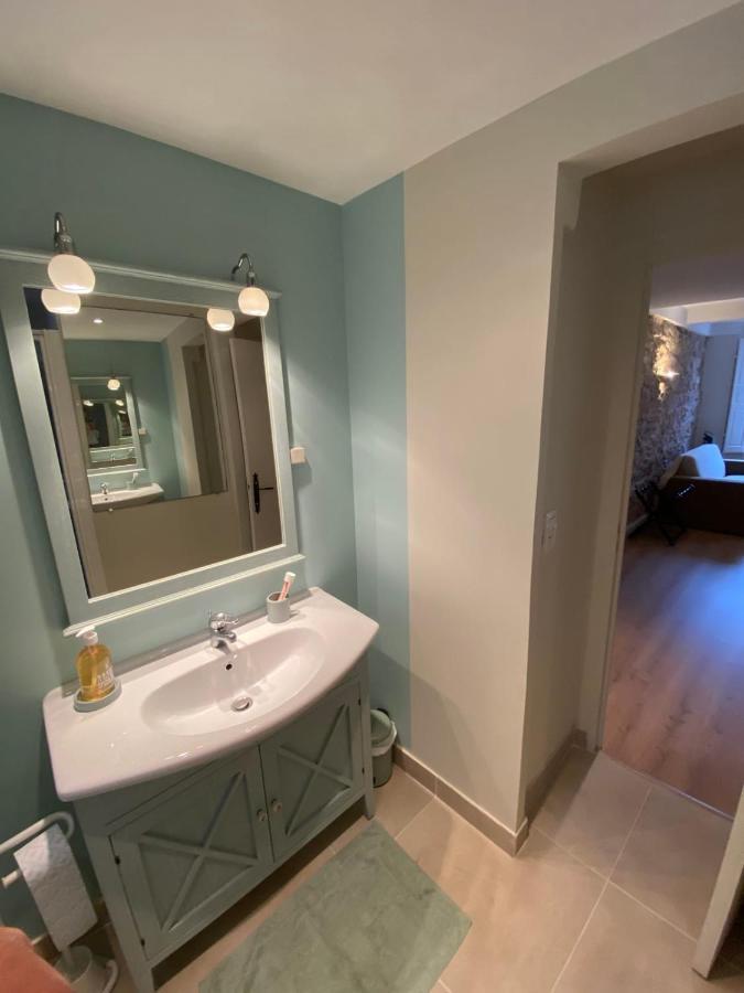 C054-Bel Appartement Lumineux Au Coeur Du Suquet Cannes Eksteriør bilde